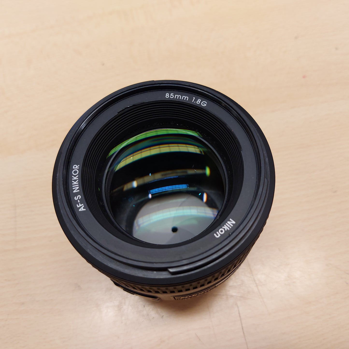 Nikon 85mm f/1.8 AF-S G Series