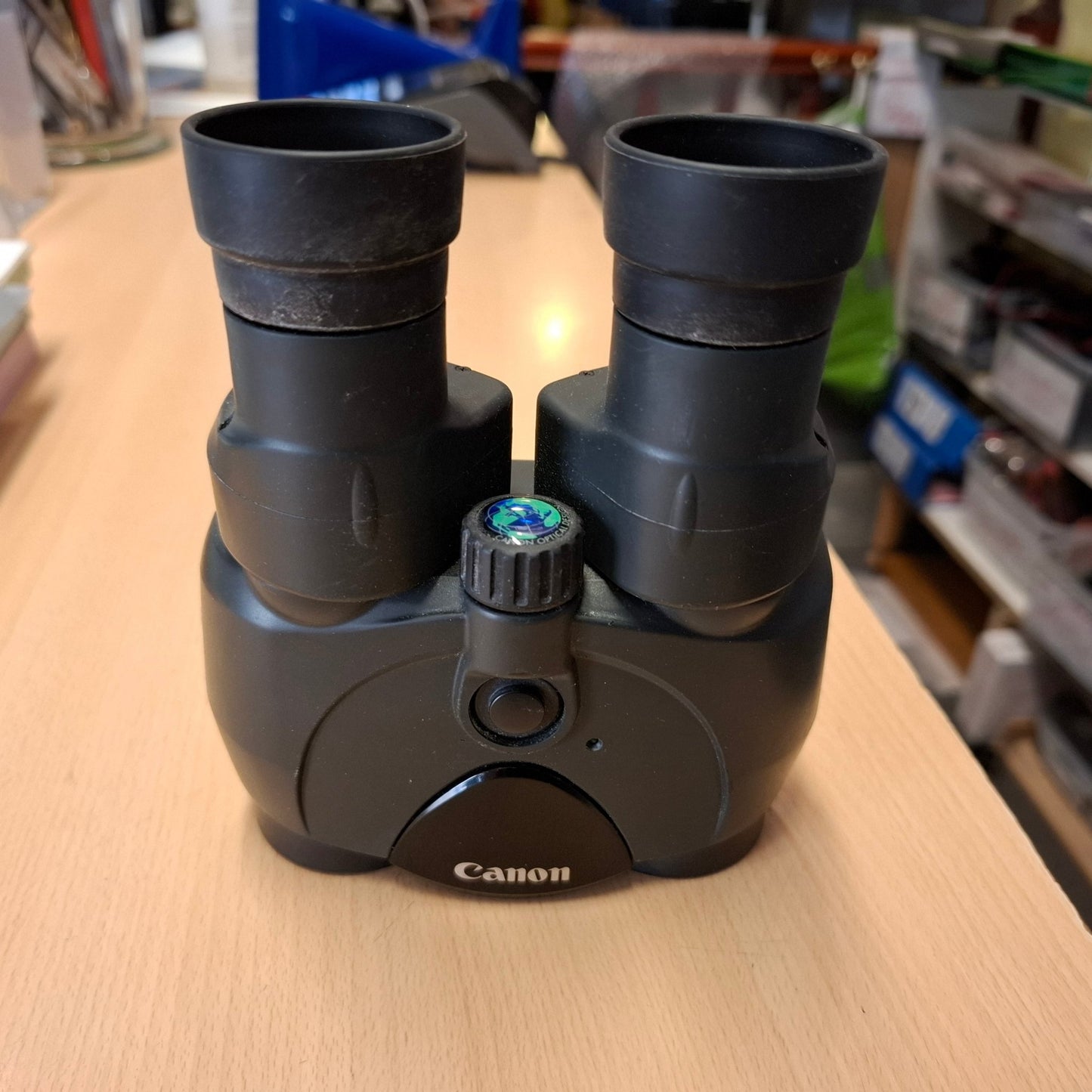 Canon 10x30 IS Image Stabilized - Clock Tower Cameras