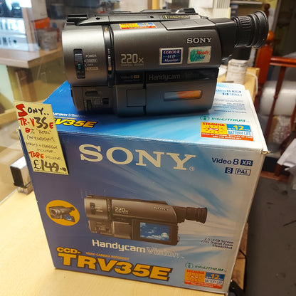 Sony TRV-35e 8mm Video Camera