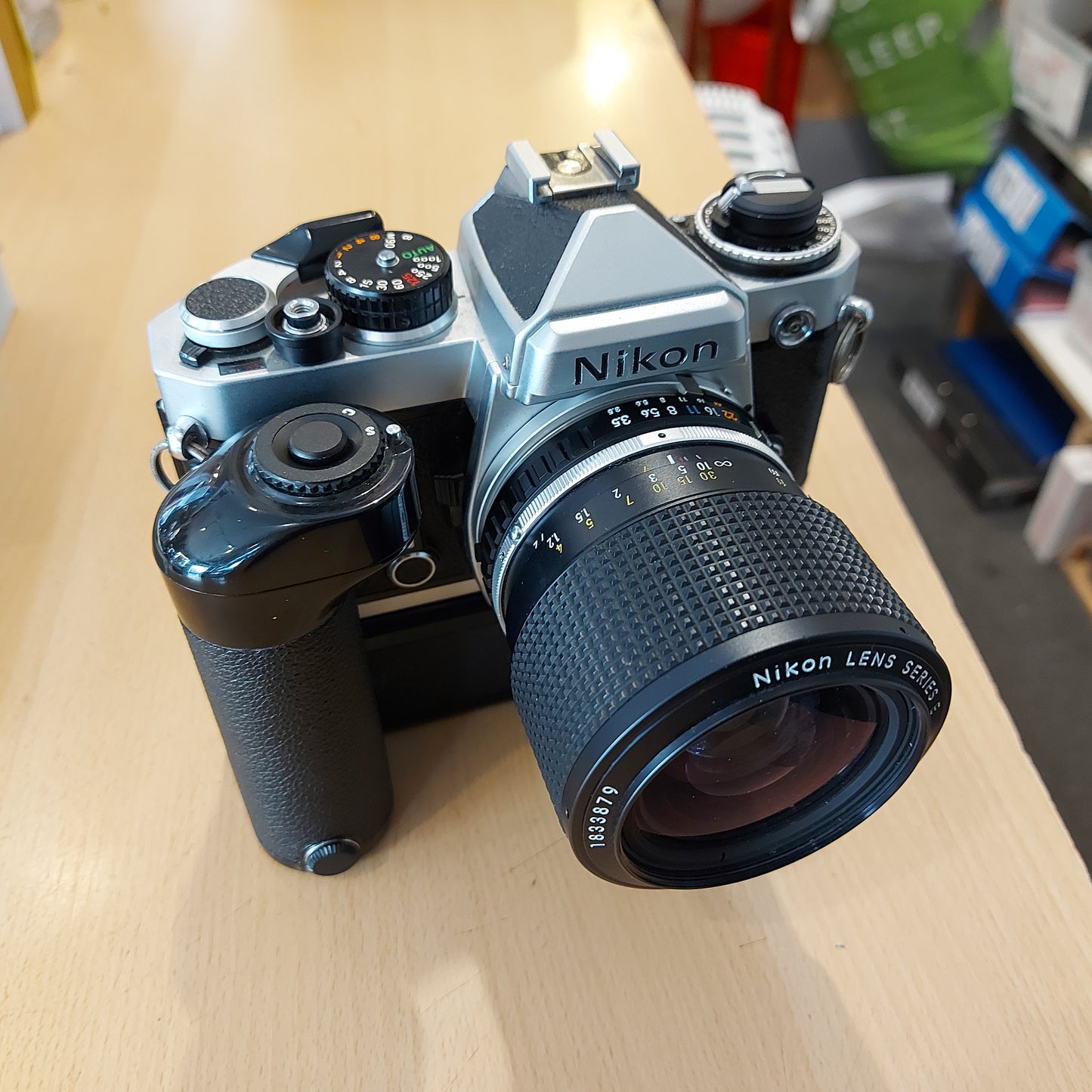 Nikon FE + 36-72mm + MD12 Motor drive (removable)