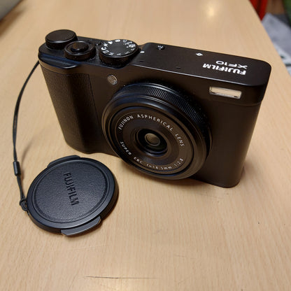 Fuji XF-10