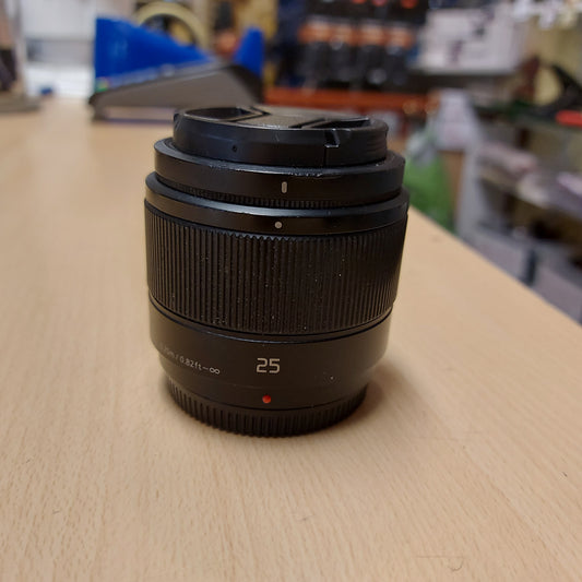 Panasonic 25mm f/1.7