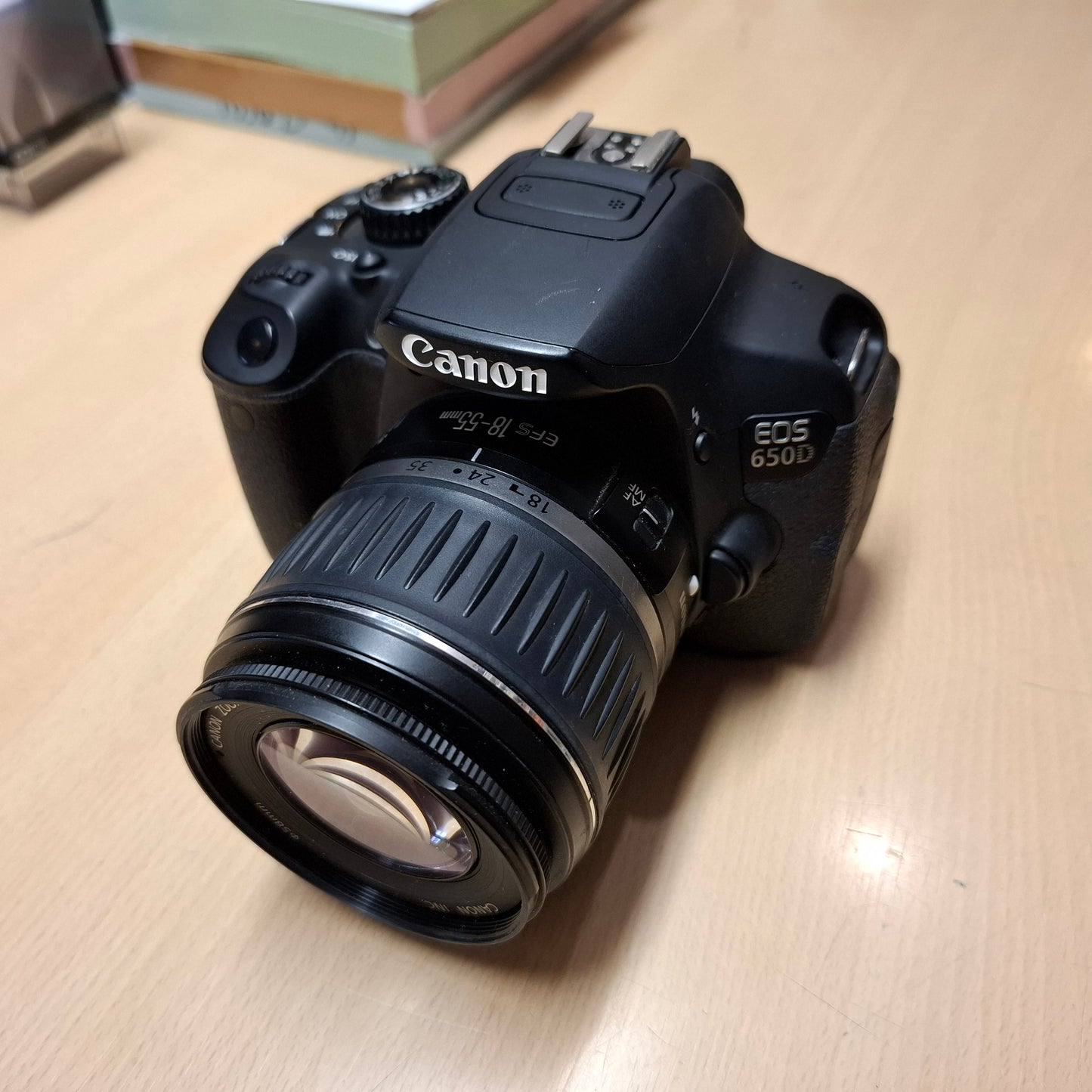Canon EOS 600d + 18-55mm