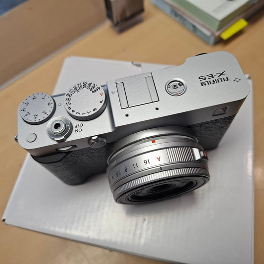 Fuji X-E5 + 23mm f/2.8